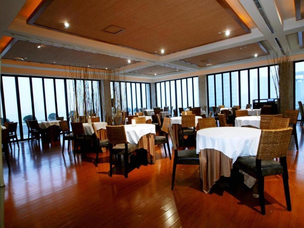 Huana Hotel Minhang Sanghaj Kültér fotó